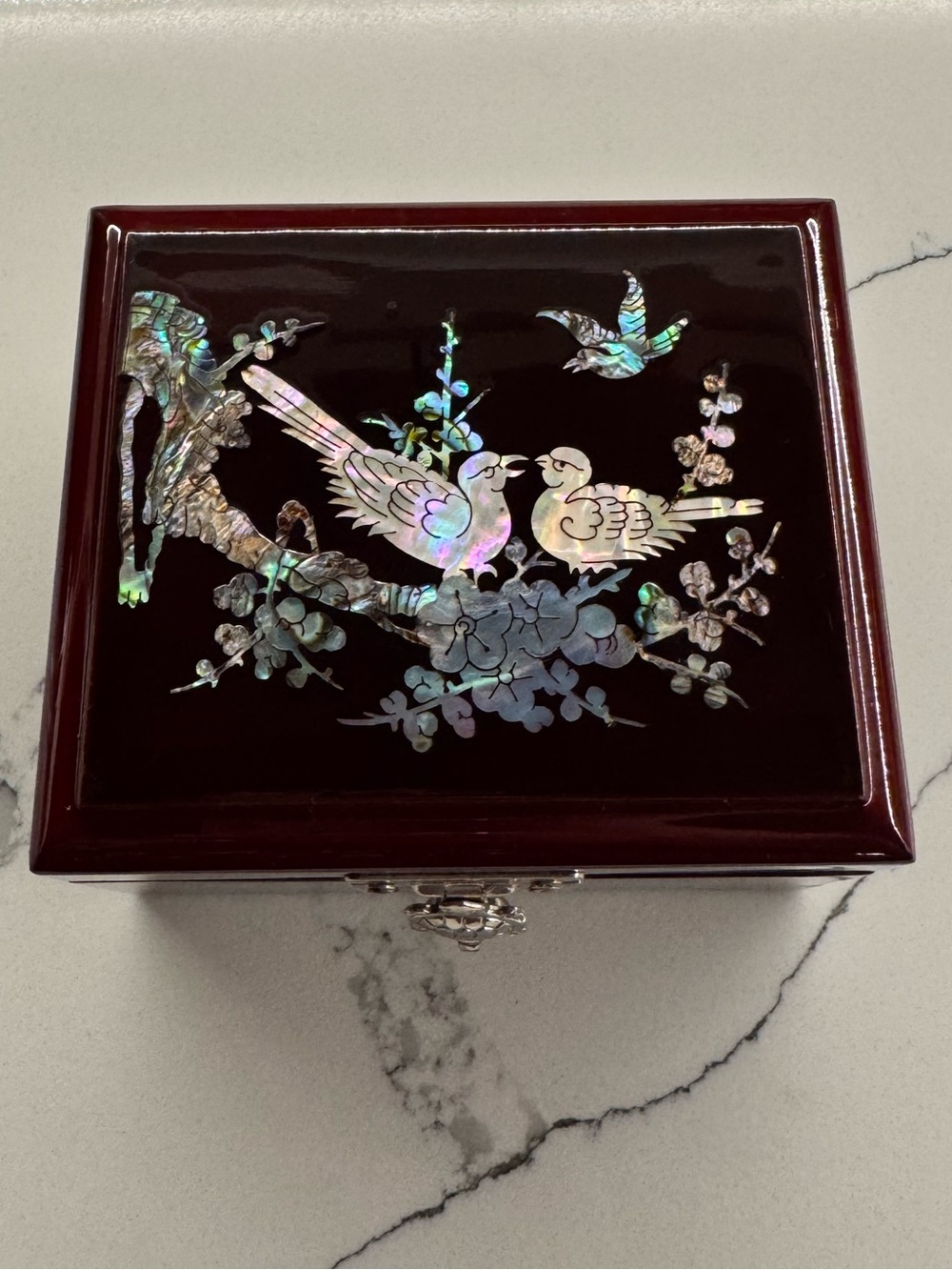 Vintage Mother-of-Pearl Bird Inlay LaquerWood Jewelry Box